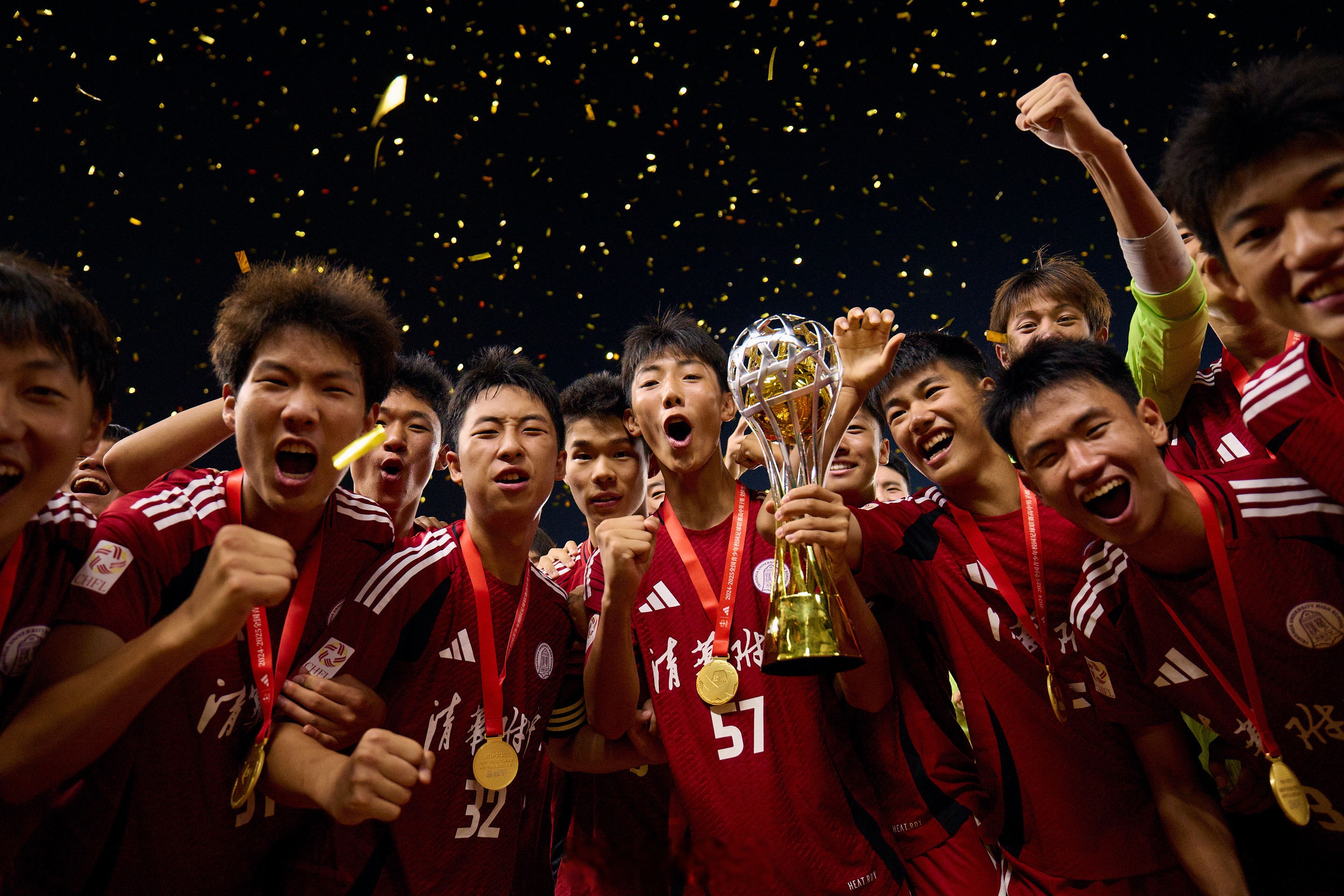 中国队夺冠！国际足球赛事精彩纷呈的简单介绍